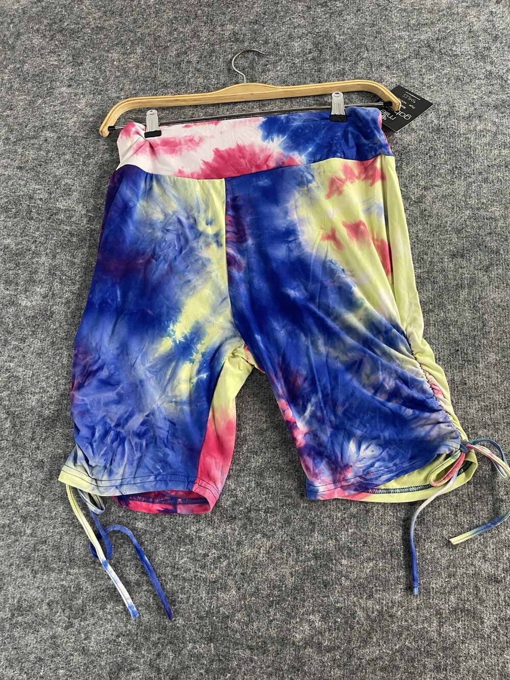 Mlle Gabrielle Shorts Womens 1X Tie Dye Compression Bermuda Yoga Gym N57